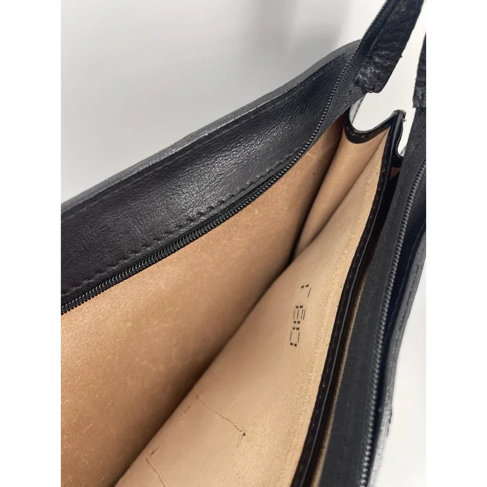 The Unbranded Brand pre owned
